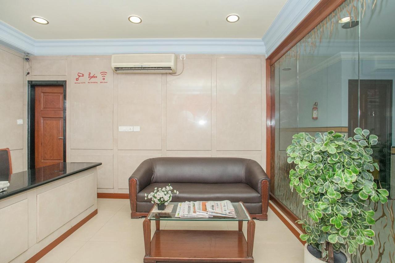Oyo 579 Hotel Aab 벵갈루루 외부 사진
