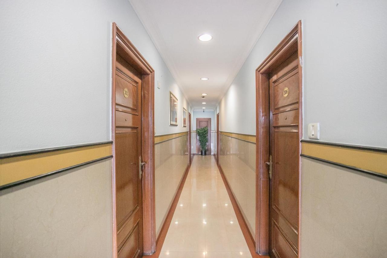 Oyo 579 Hotel Aab 벵갈루루 외부 사진