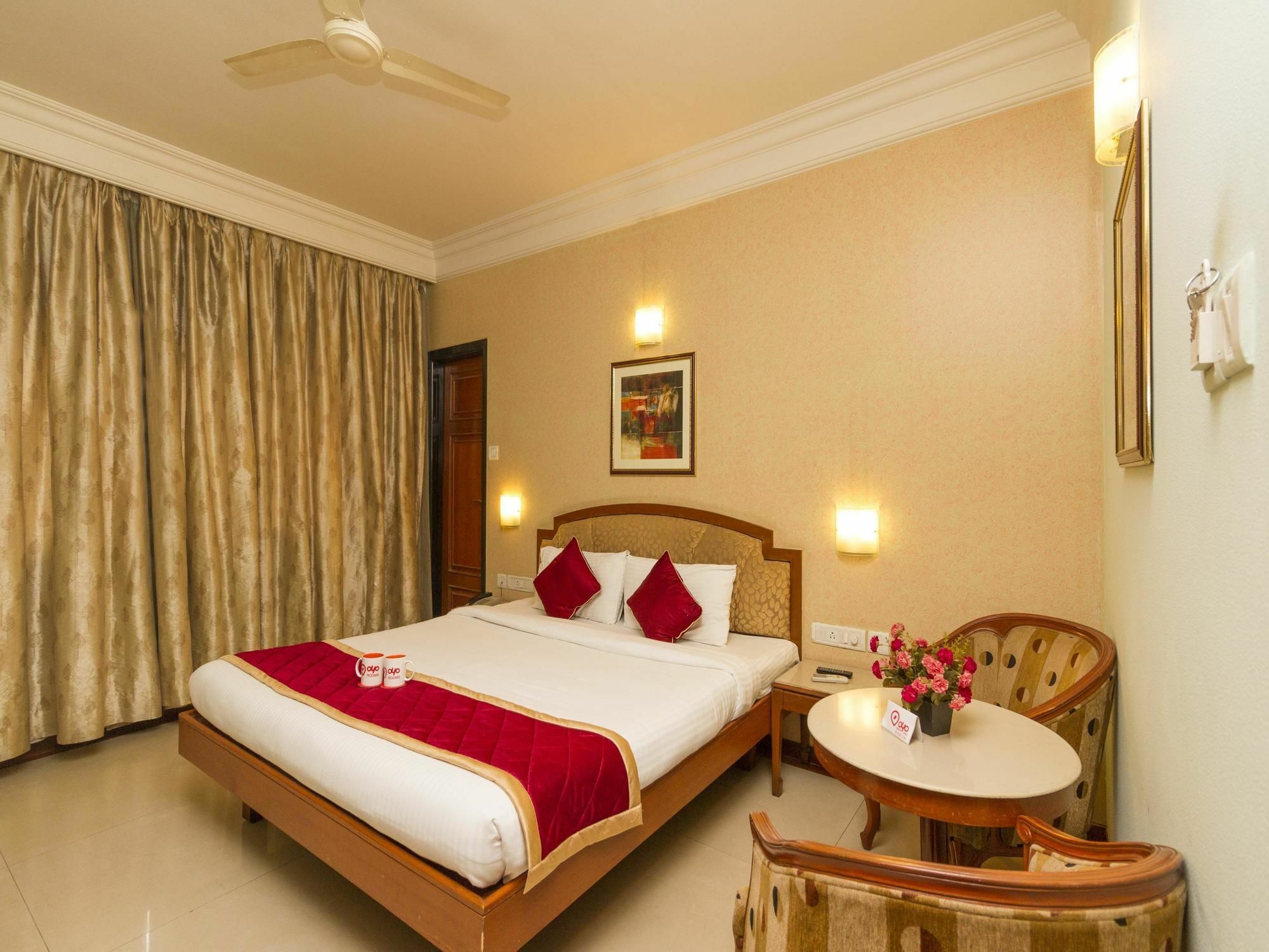 Oyo 579 Hotel Aab 벵갈루루 외부 사진